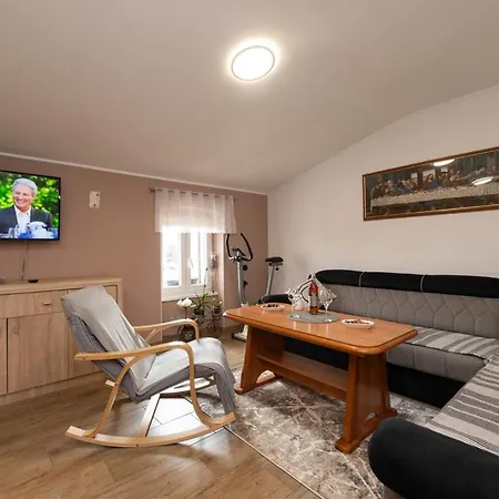 Apartman Kesten Lovran Exterior foto